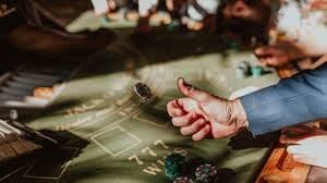 Fortune Tiger menampilkan tema keberuntungan Asia di ayam 4d